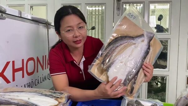 Video Thumbnail: HÀng MỚi VỀ Ngày 11/04 Khô Mực Câu | Khô Cá Lóc | Khô Cá Dứa Tập 40